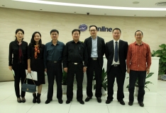 深圳市南山區副區長王東一行蒞臨長亮科技調研考察